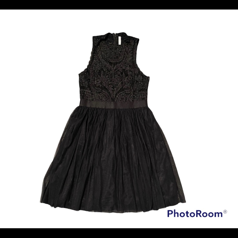 Xhilaration Woman’s Party Cocktail Evening Lace Dress B4